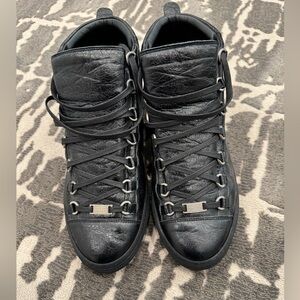 Used Balenciaga men’s Black Leather Men's Shoes